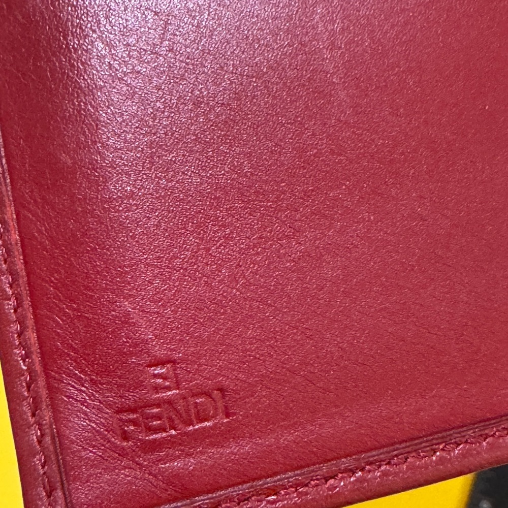 Fendi Red and Cream Monogram Wallet - Picture 4 of 13